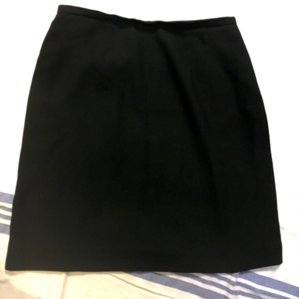 Hillard & Hanson black short office pencil skirt